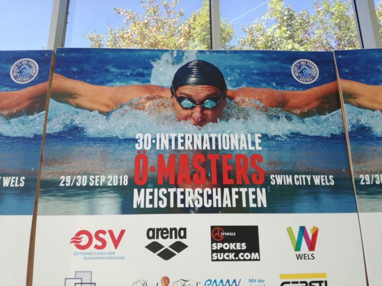 Versilbert und vergoldet