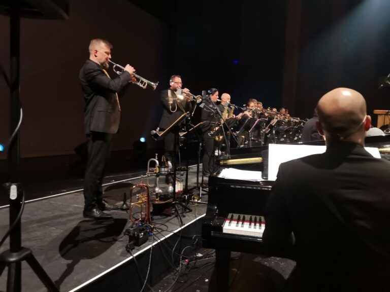 A Tribute To James Last